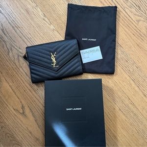 COPY - Ysl clutch with crossbody conversion kit